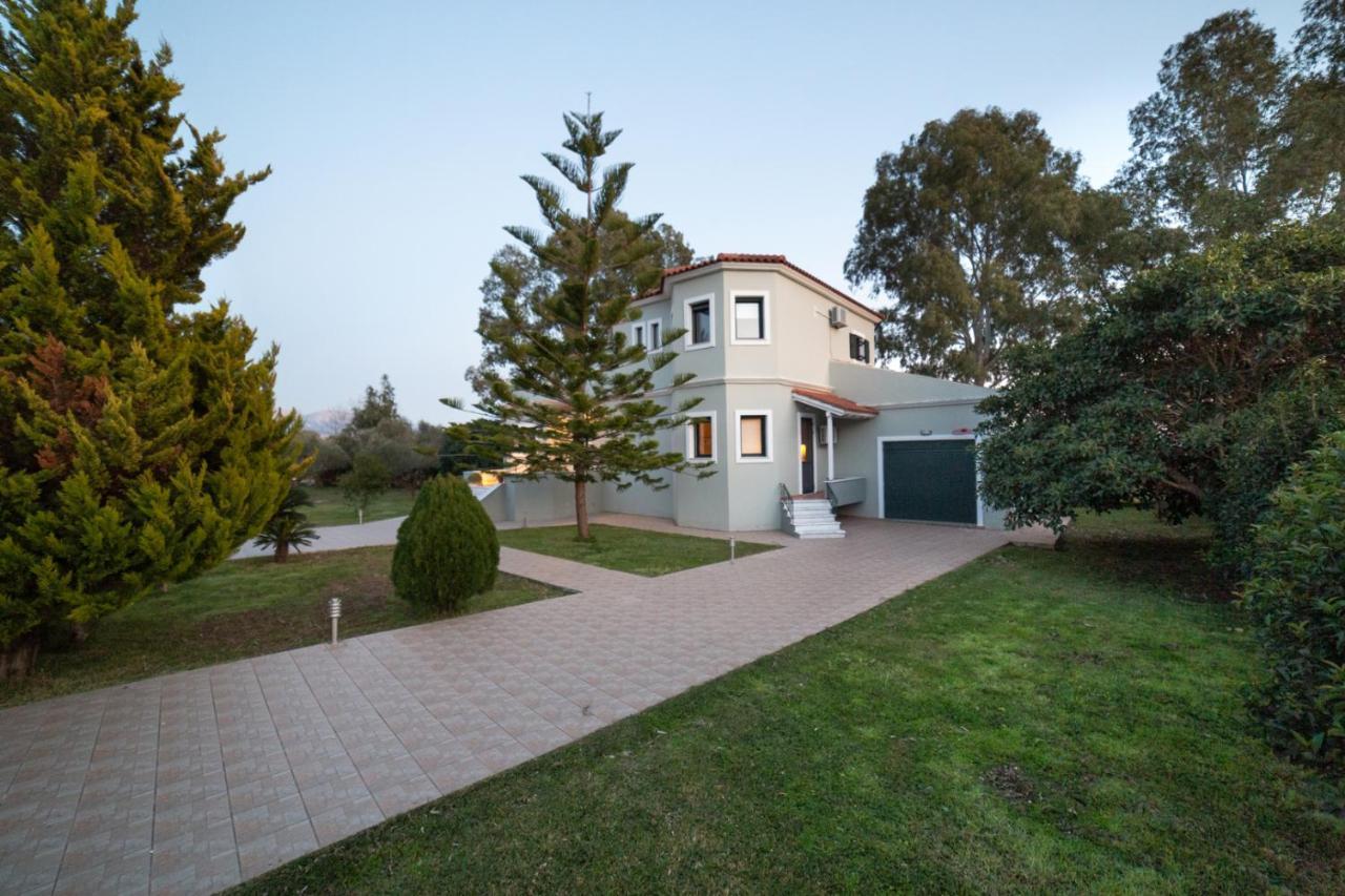 Villa Louke Lixúri Kültér fotó
